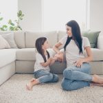 Jak rozmawiać z dzieckiem – 3 poradniki dla rodziców