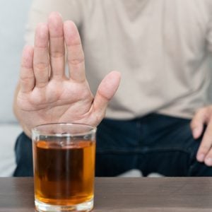 Czy leczenie problemu alkoholowego jest możliwe i skuteczne?